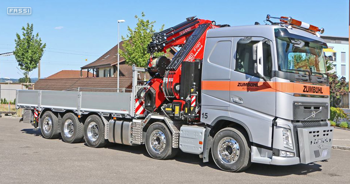 Fassi F1150RA para manipulación y transporte