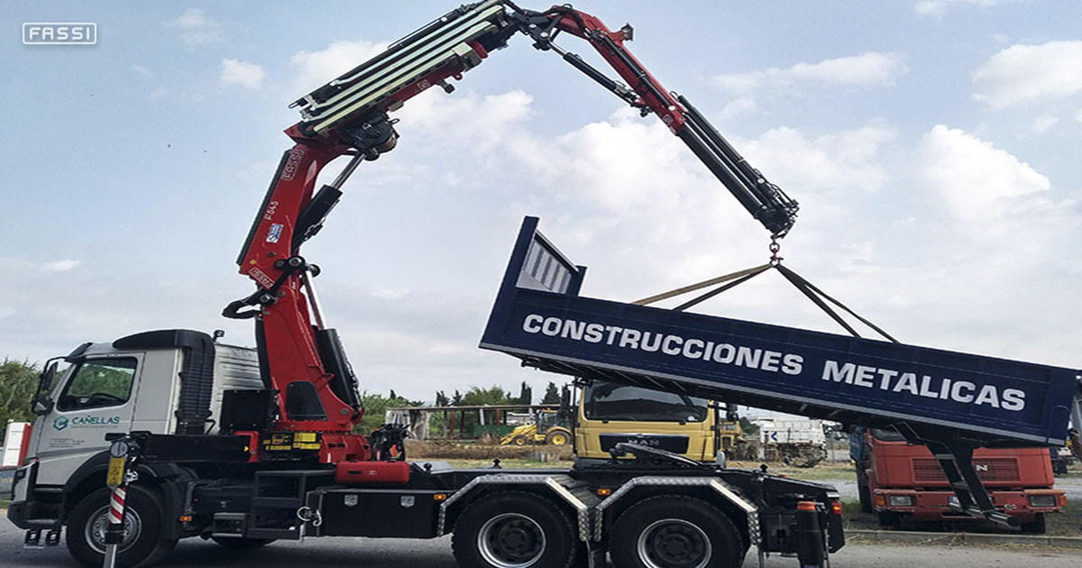 Fassi crane number 6 for a Majorcan company