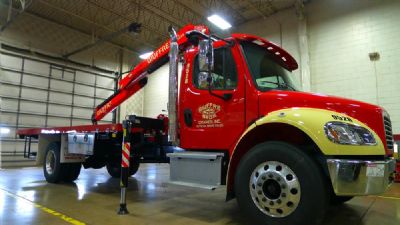 Fassi articulating boom truck gives the Indy 500 a lift