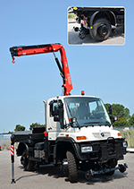 Fassi-truck-crane-on-Unimog-mercedes-thumb