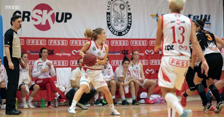 Fassi Edelweiss 59 - Sanga Milano 53 Fassi Edelweiss 59 - Sanga Milano 53