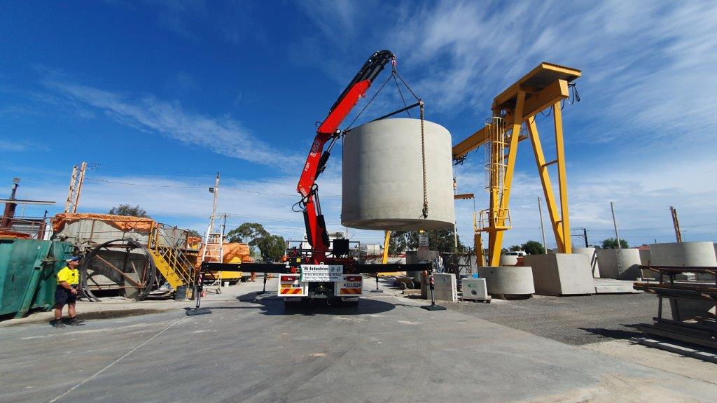 Fassi-F395A-2-24-xe-dynamic-by-Ahrns-Handling-Equipment-Pty-Ltd-of-Adelaide-Australia-2.jpg
