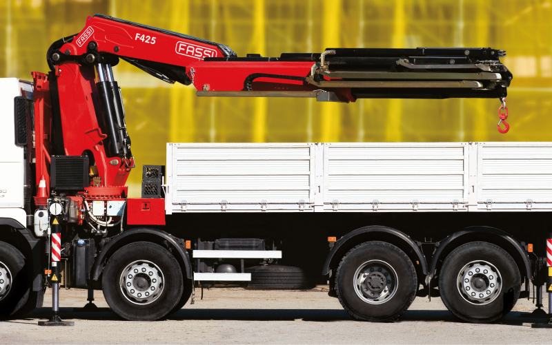fassi-truck-mounted-crane-F425RA-e-dynamic-03 fassi-truck-mounted-crane-F425RA-e-dynamic-03