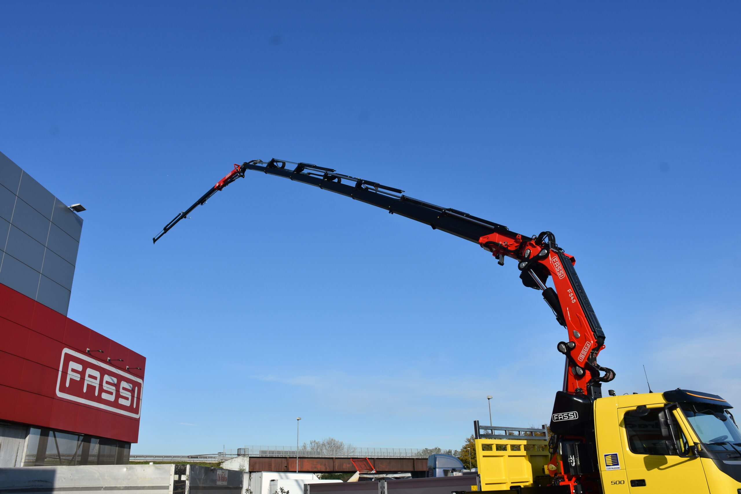 f545ra-xe-dynamic-gallery-7