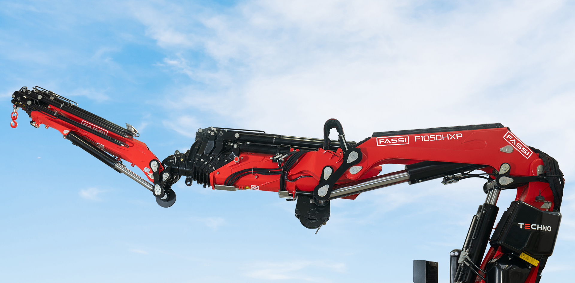 f1050r.2-hxp-techno-copertina