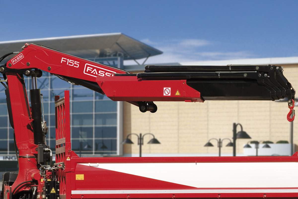 f155a.2-dynamic-copertina-mobile