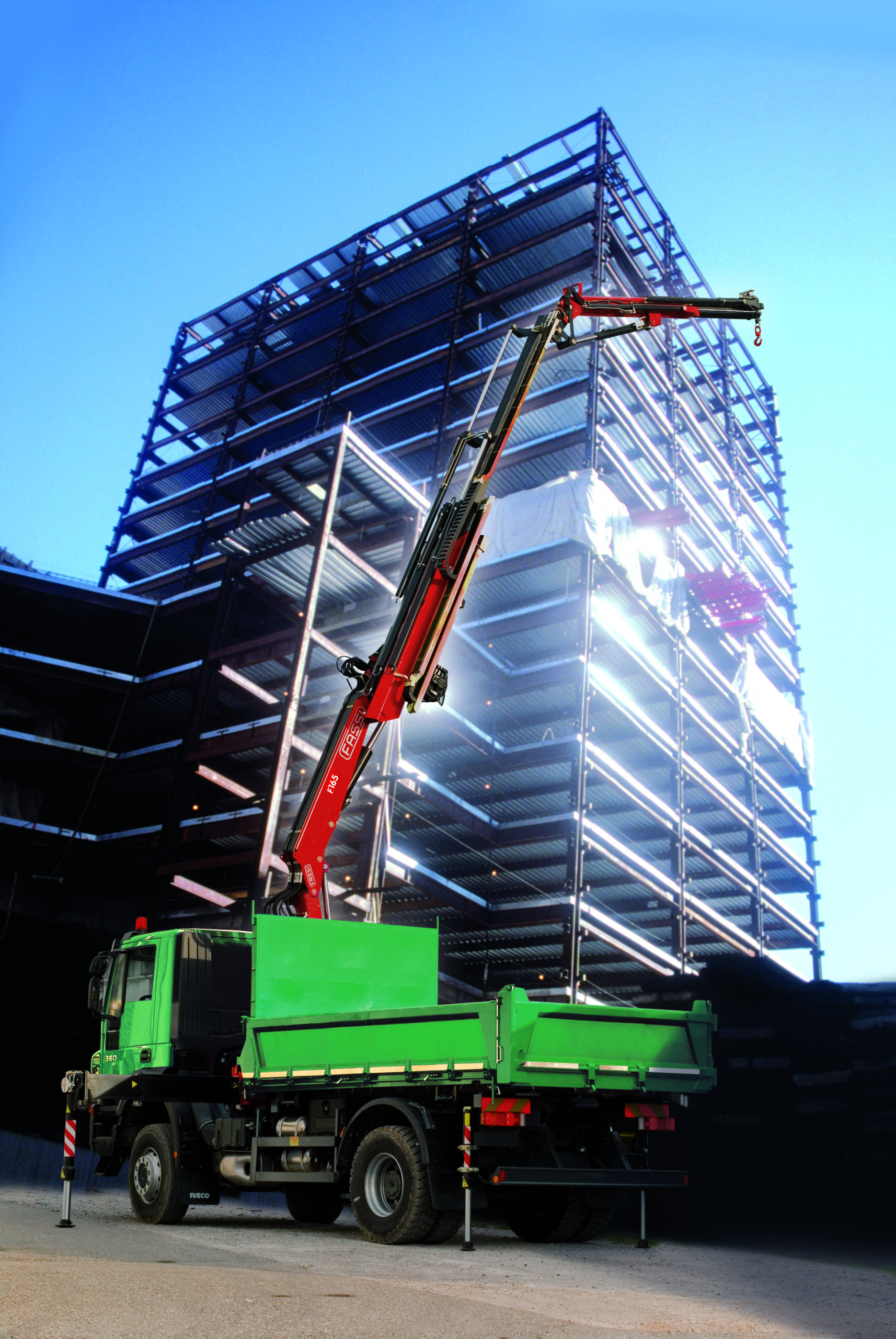 f165a-e-active-gallery-1