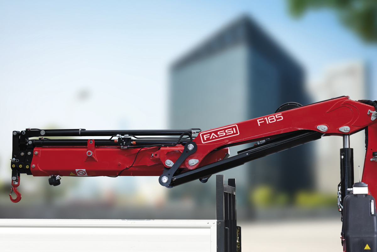 f185a.1-e-dynamic-copertina-mobile f185a.1-e-dynamic-copertina-mobile