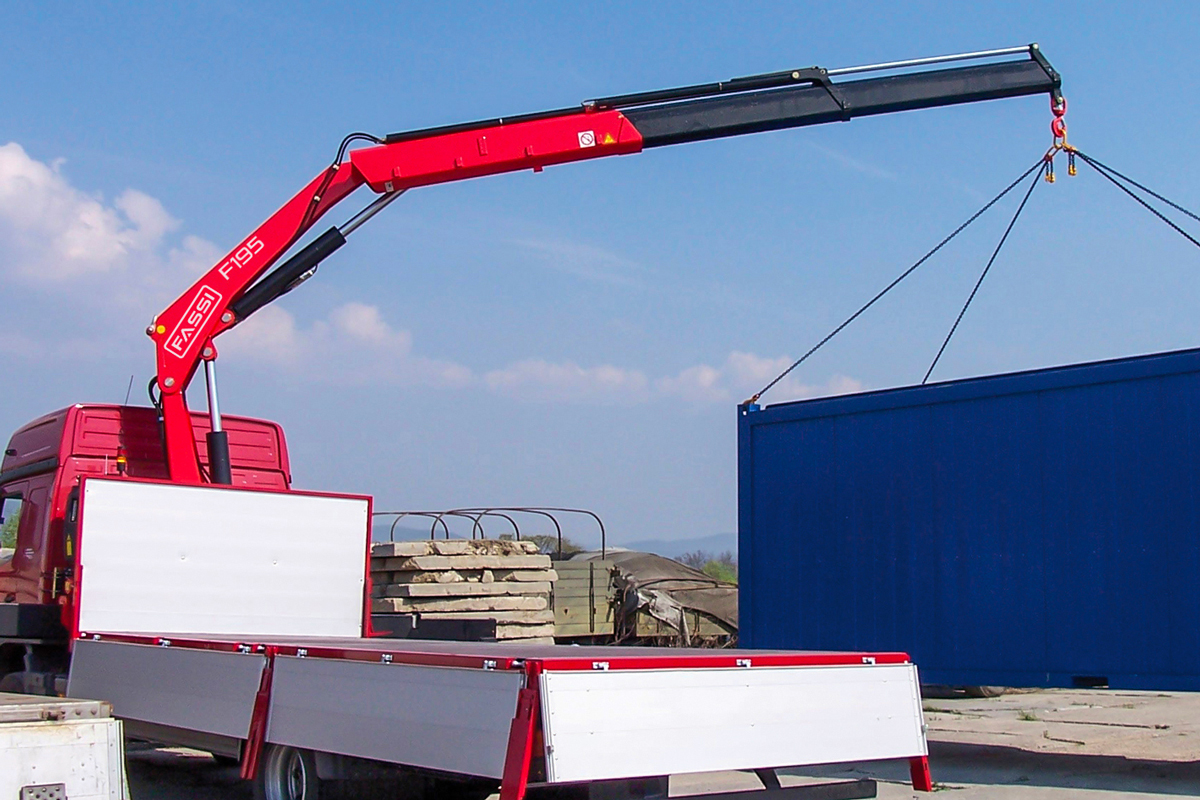 f195a.0-active-copertina-mobile