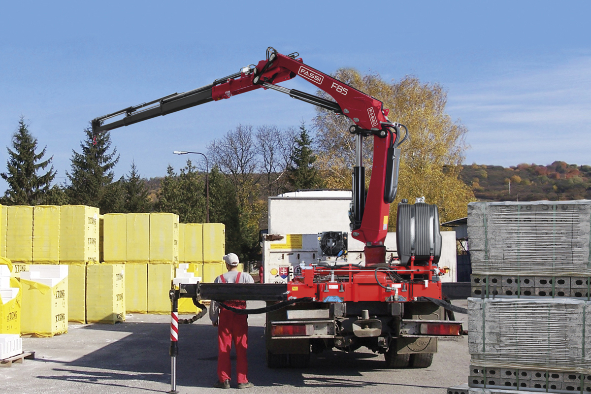 f85b.2-e-dynamic-copertina-mobile