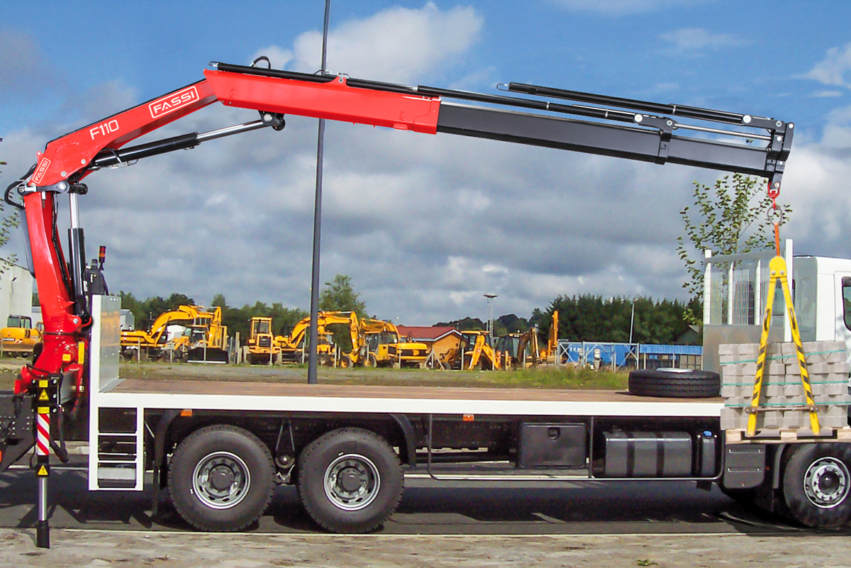 f110b.2-dynamic-copertina-mobile