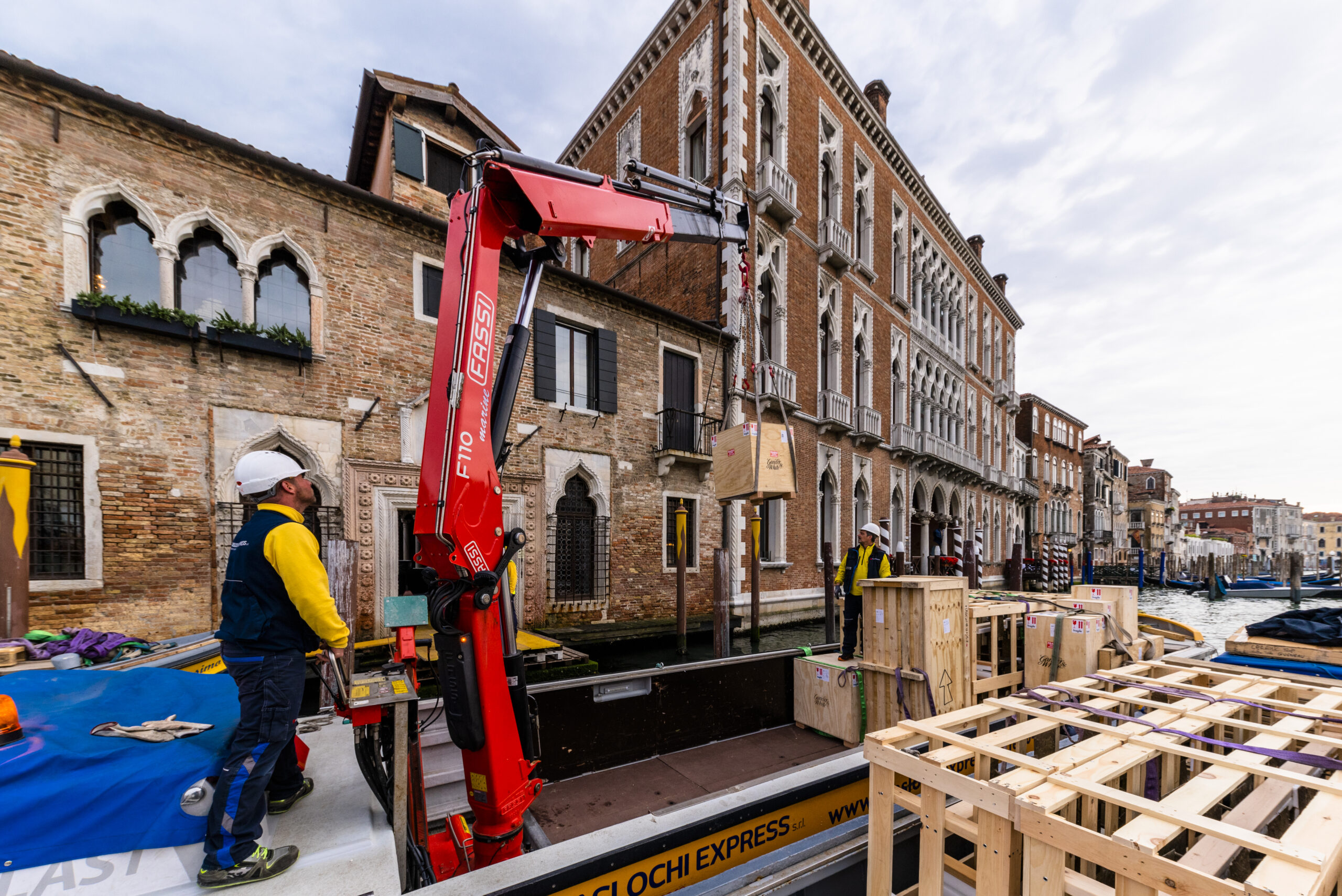 f110b.2-dynamic-gallery-2