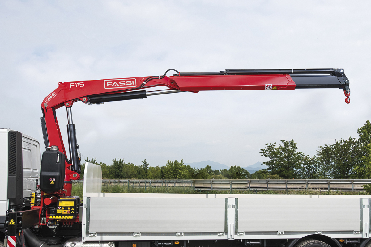 f115a.0-e-active-copertina-mobile