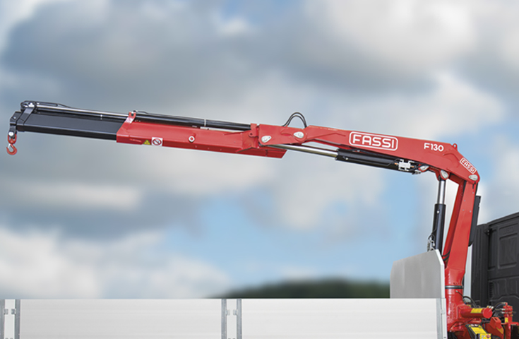 Fassi-truck-crane-F130A-e-active-01
