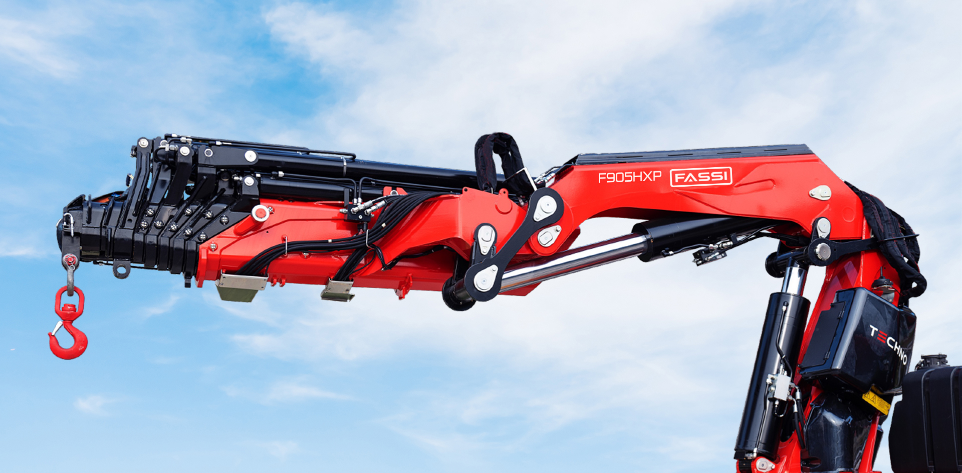 f905r.2-hxp-techno-copertina