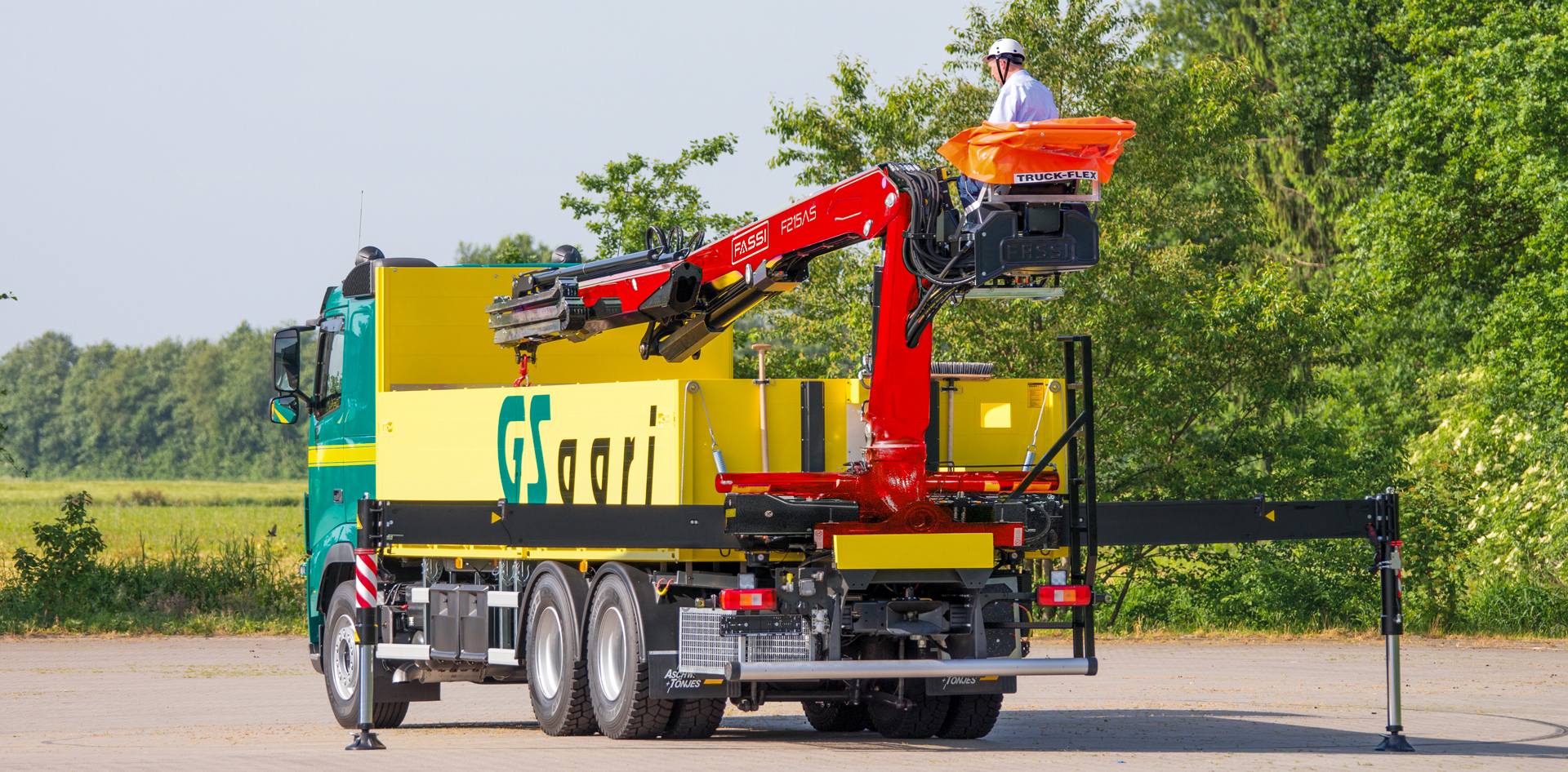 f215as-copertina f215as-copertina