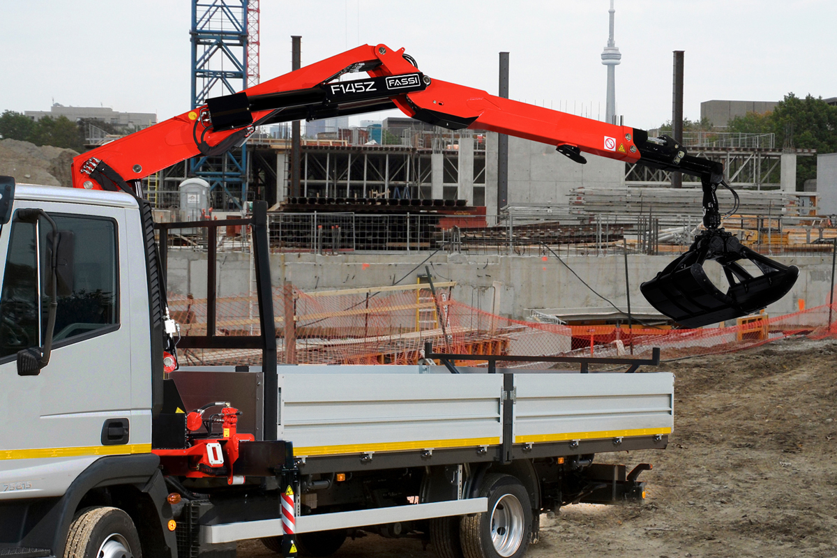 f145az-copertina-mobile f145az-copertina-mobile