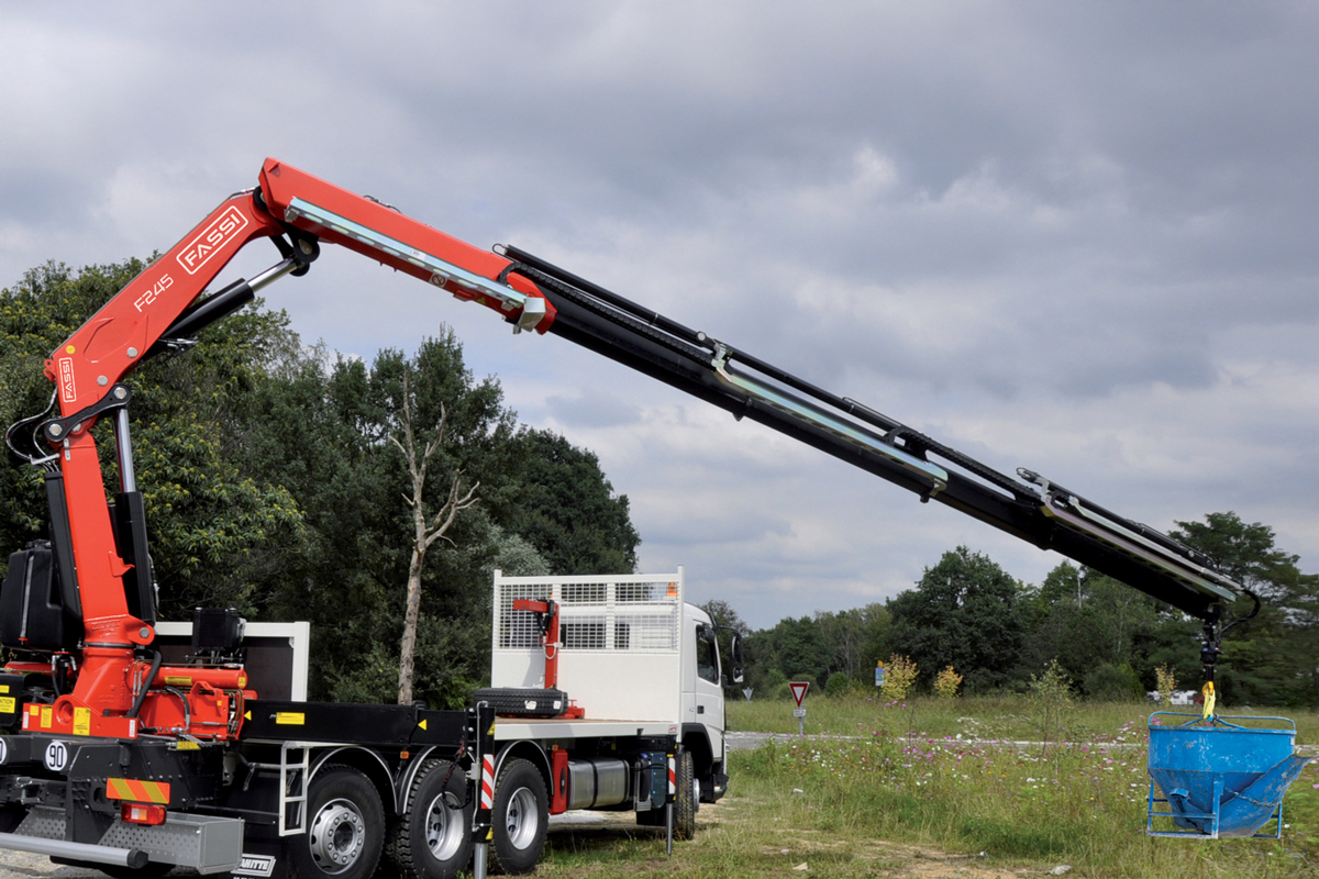 f245a.2-e-dynamic-copertina-mobile f245a.2-e-dynamic-copertina-mobile