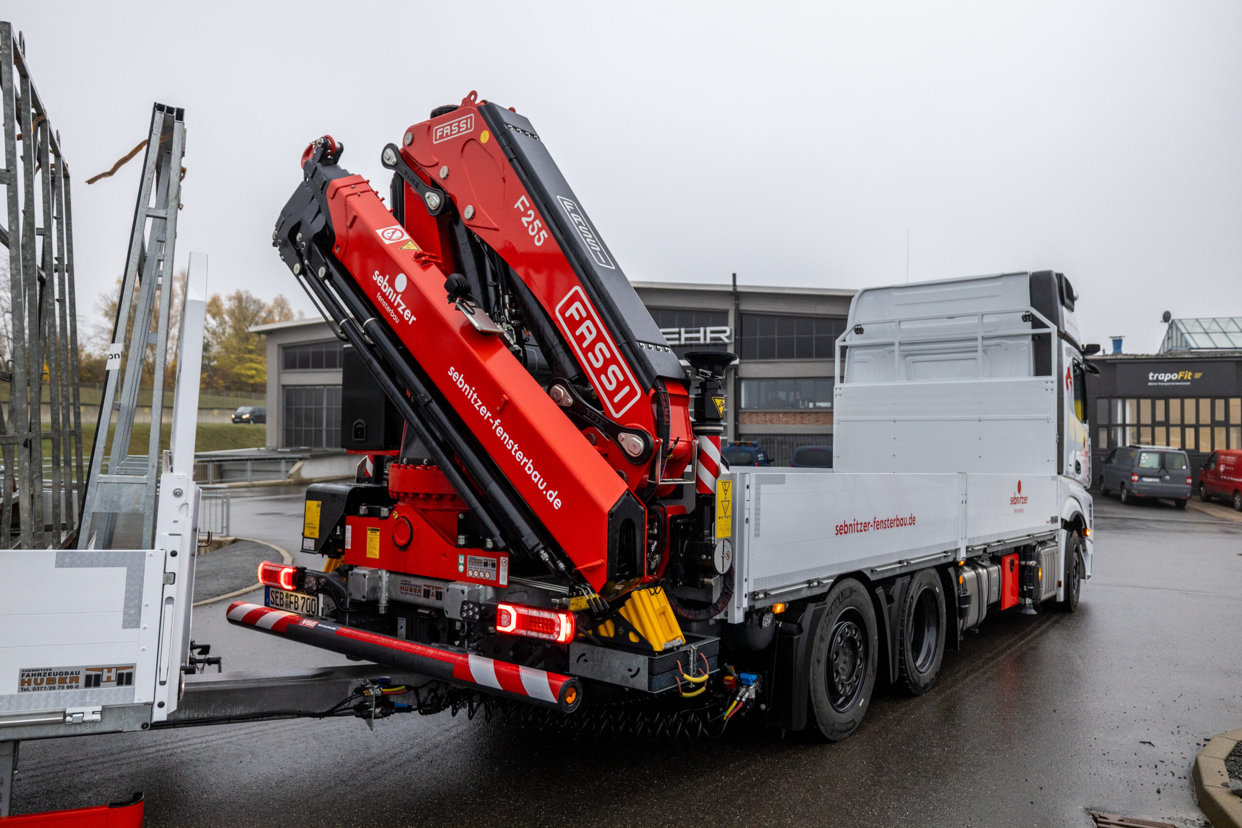 f255ra-xe-dynamic-gallery-2