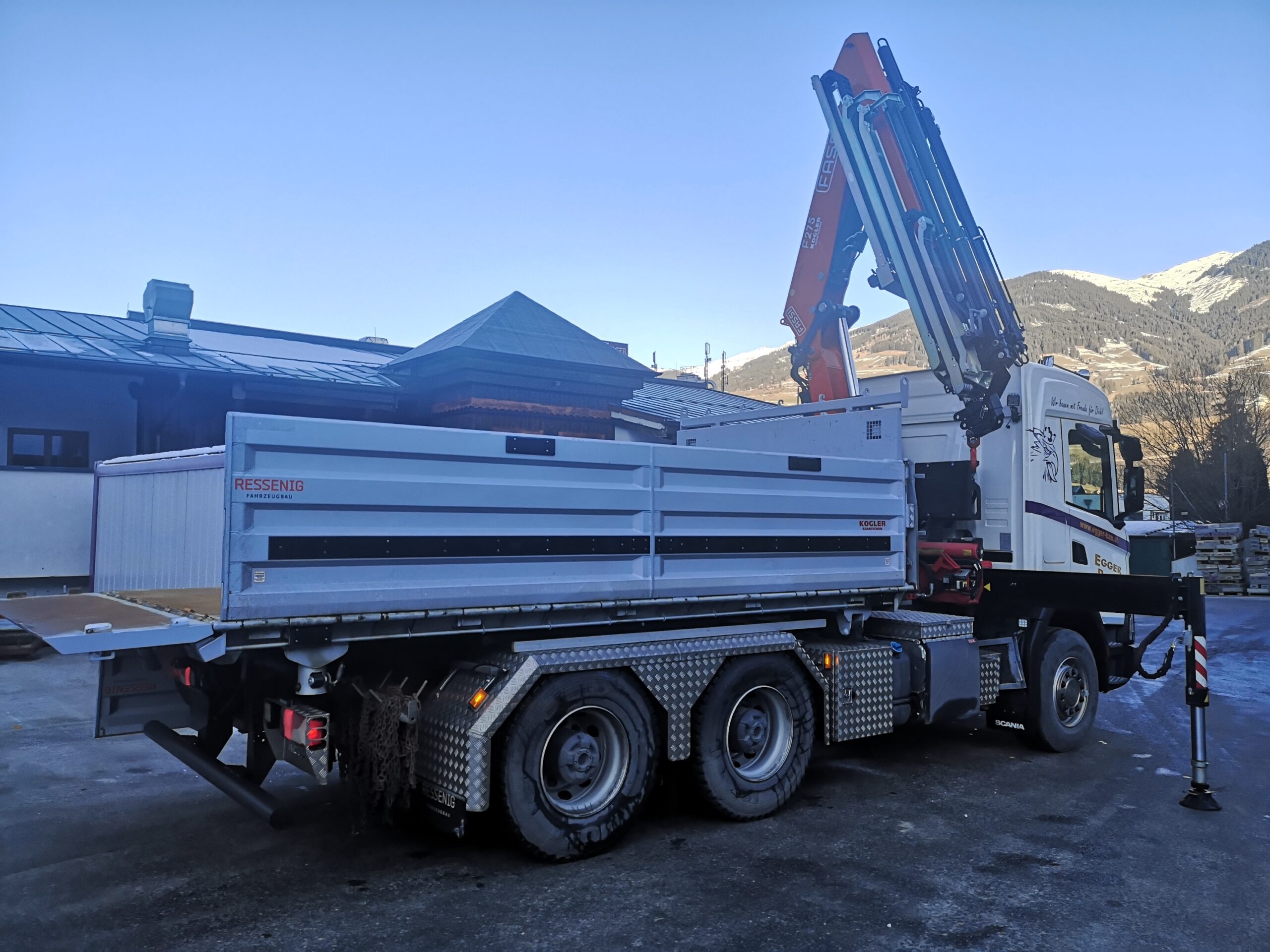 f275a-e-dynamic-gallery-4 f275a-e-dynamic-gallery-4