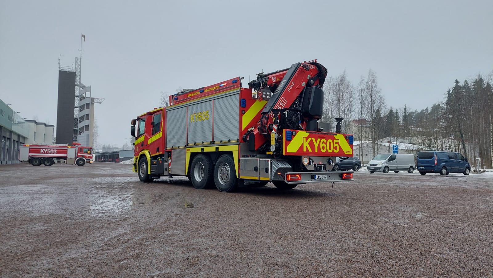 f345rb-xe-dynamic-gallery-4 f345rb-xe-dynamic-gallery-4