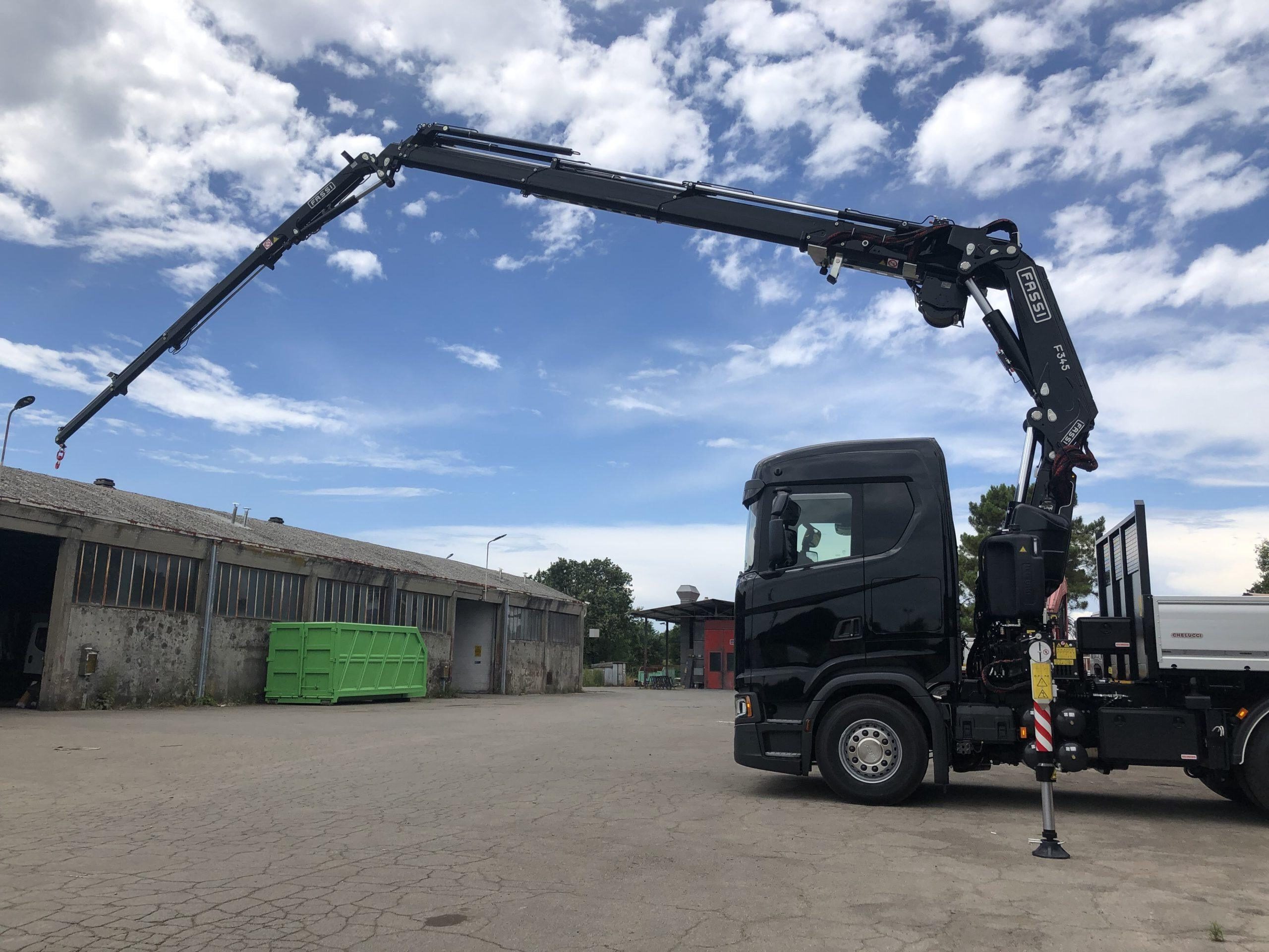 f345rb-xe-dynamic-gallery-7 f345rb-xe-dynamic-gallery-7