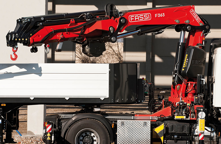fassi-loader-crane-F365A-e-dynamic-F365RA-e-dynamic-02