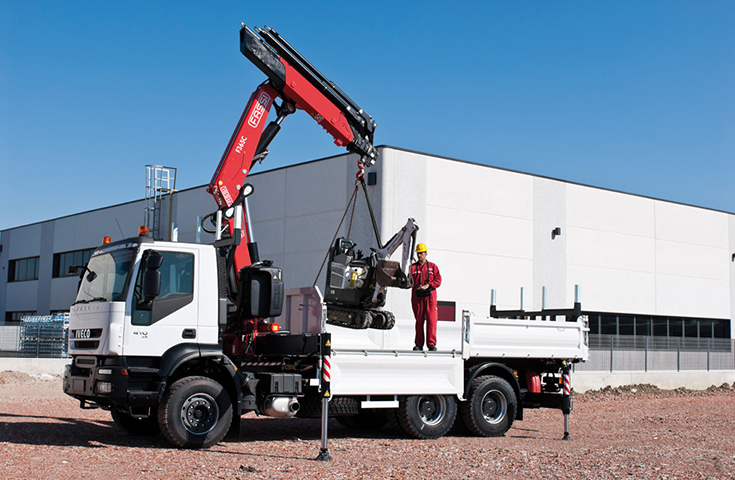 fassi-loader-crane-F365A-e-dynamic-F365RA-e-dynamic-07 fassi-loader-crane-F365A-e-dynamic-F365RA-e-dynamic-07