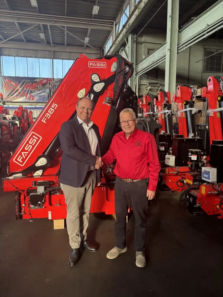 Fassi Group expands its presence in the United States acquiring 100% of Fascan International